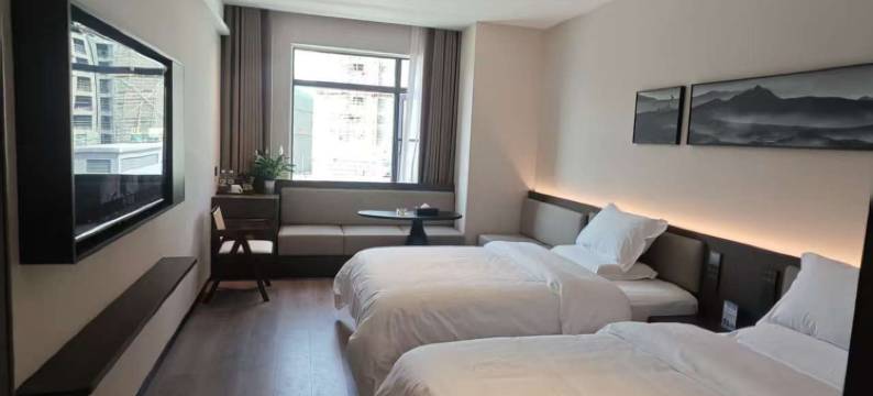 素柏云酒店(西昌店)图片