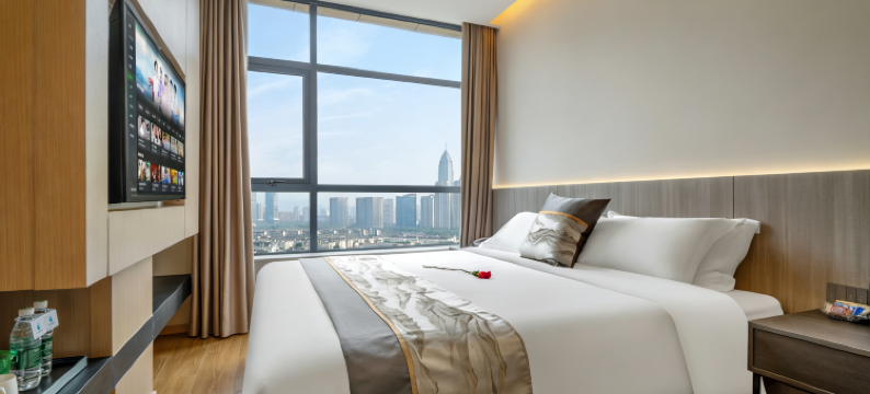 极简酒店(台州椒江海上客运中心店)图片