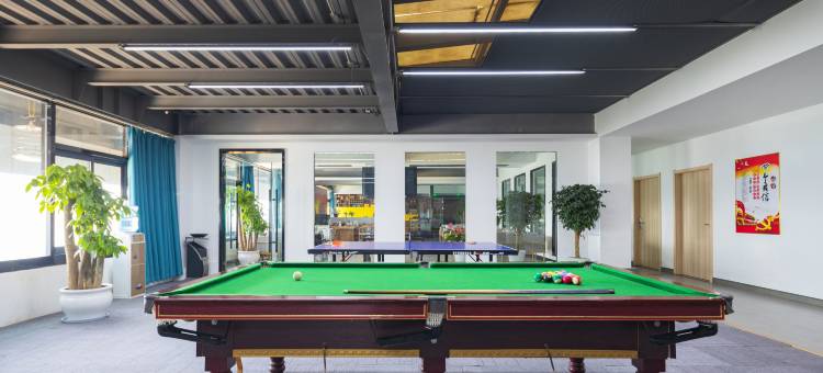 Y酒店(南京江宁医院湖山路分院万安东路店)图片