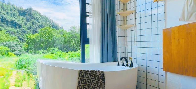 梵净山竹言溪语民宿图片