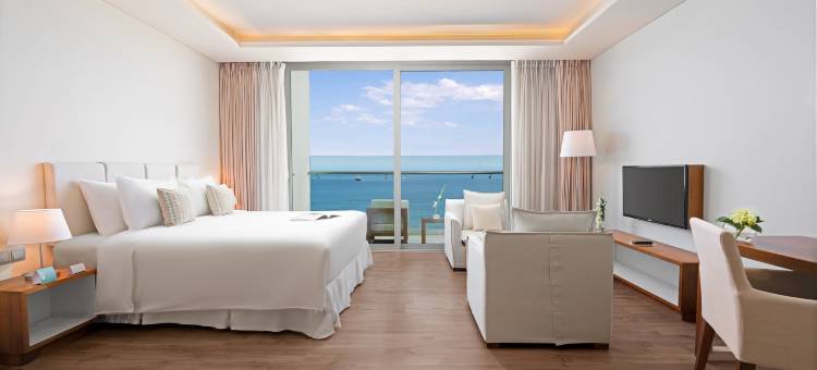 乐卡尔特岘港海滩酒店(A La Carte Da Nang Beach)图片