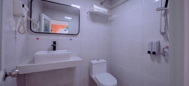 西站便捷酒店(南宁西乡塘客运站地铁站店)图片