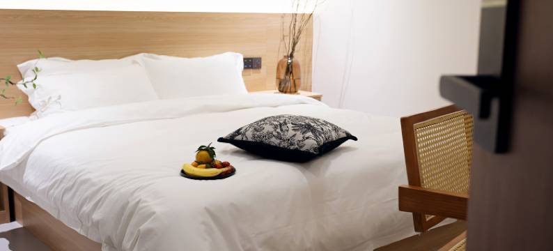 雨禾酒店YHE·Hotel(重庆铜梁吾悦广场宝莲国际都会店)图片