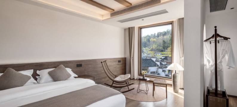 徽居·墨白里民宿(西递景区店)图片