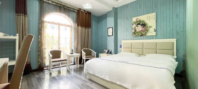 蒙自和丰酒店图片