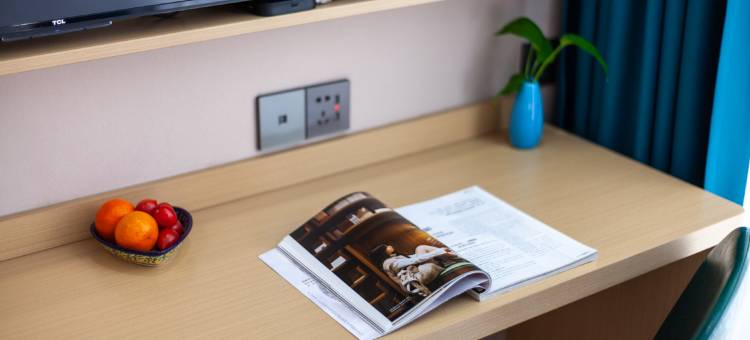 IUX酒店(政务大厅万象城店)图片