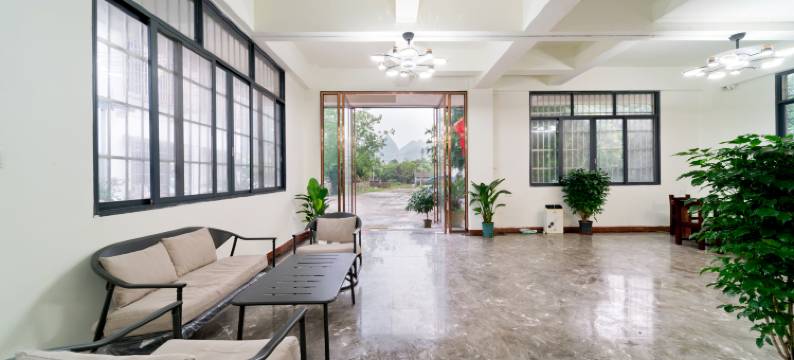 阳朔漫步漓江民宿(印象刘三姐唐人街码头店)图片