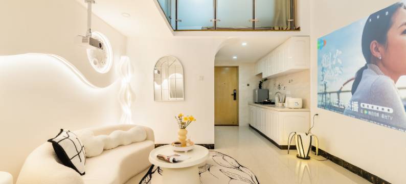 西西设计师民宿(汉溪长隆地铁站店)图片