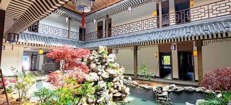 悦庭雅居酒店(李村步行街万年泉路地铁站店)图片