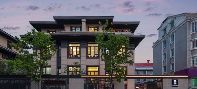 花筑·威海爱丽丝民宿(海上公园店)图片