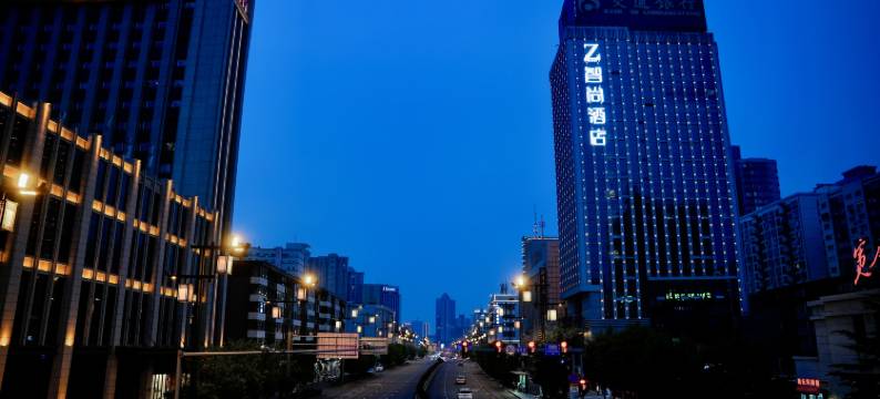 Zsmart智尚酒店(太原柳巷钟楼街店)图片