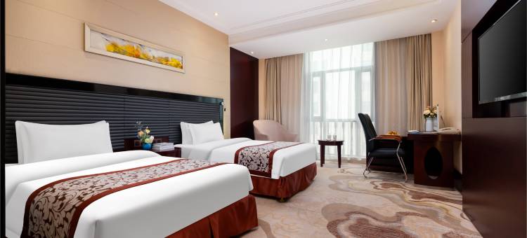 鹤壁中凯铂爵酒店(市政府高铁东站店)图片