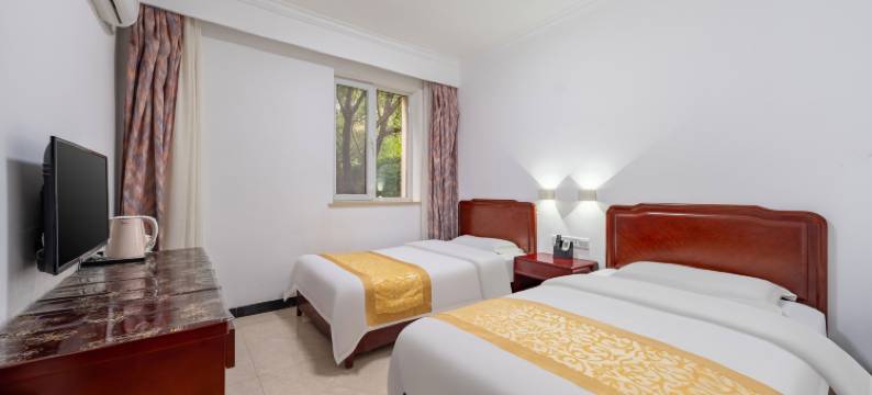 天佑京铁北戴河酒店(怀庆店)图片