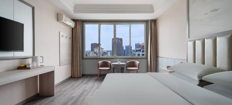 眉山左岸湖畔酒店图片
