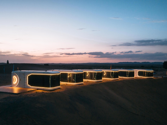 沙里瓦沙漠观星酒店