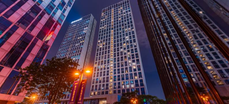 易成假日公寓(广州琶洲会展中心保利世贸博览馆店)图片