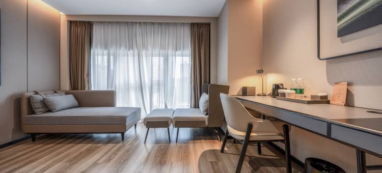 北京西站南广场亚朵酒店图片