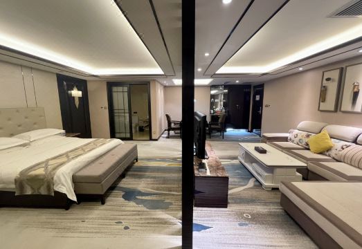 Dragon Boat Hotel Hotel Overview