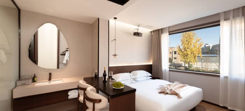 洛阳玖悦溪畔民宿(洛邑古城丽景门十字街店)图片