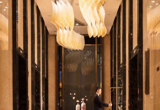 IKE INTERNATIONAL HOTELHotel Overview