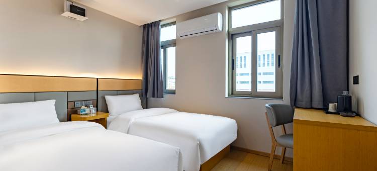 优乐美民宿酒店(南京农业大学卫岗校区苜蓿园地铁站店)图片