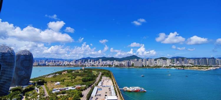 三亚凤凰岛蔚蓝之境海上度假酒店图片