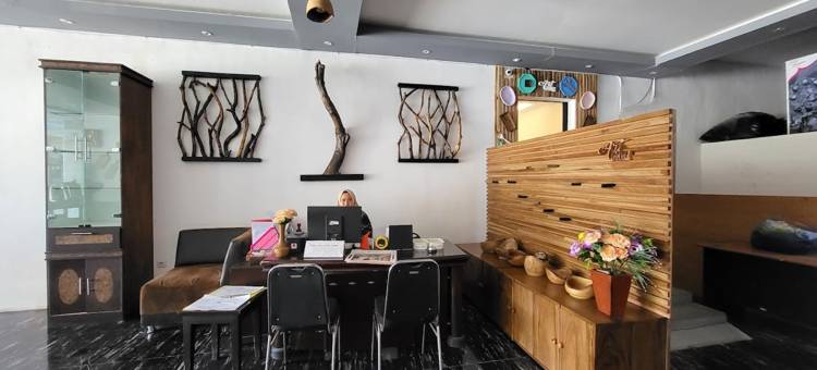 Art Doorz Homestay Istana Gandrung图片