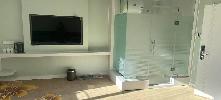 饶河华如商务宾馆(沿江花园小区店)图片