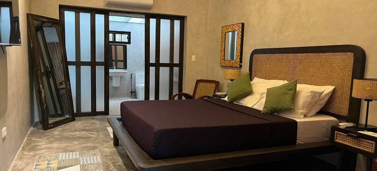 Balai Balatong Ilocos near Laoag Airport图片