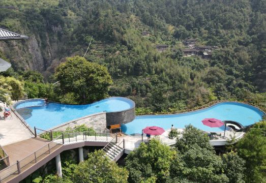 FUZHOU ROYAL HOT SPRING HOTEL & RESORTHotel Overview