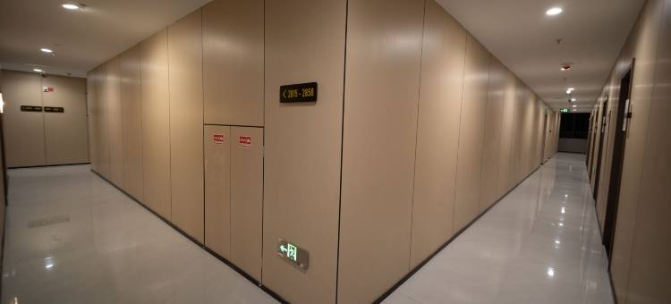 龙威电竞酒店(嘉兴学院店)图片