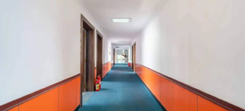 裕海宾馆(任家台礁石公园店)图片