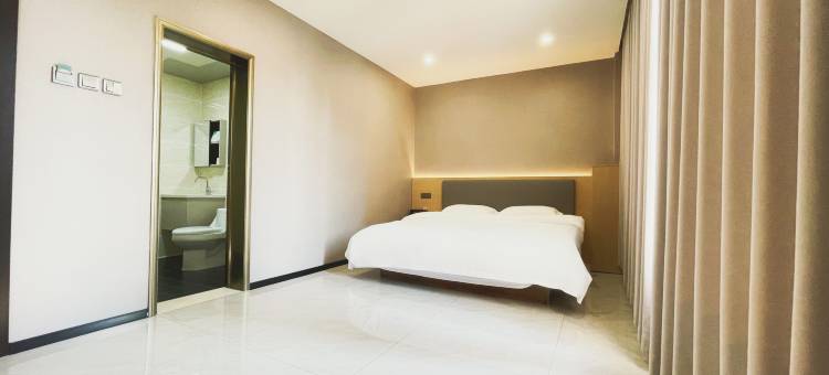 名成商务宾馆(汽开区二实验学校一汽店)图片