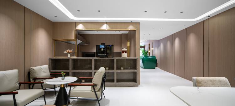 三只喜鹊酒店(泾河新城崇文佳苑店)图片