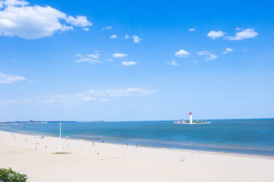 曼度·沙滩海景酒店(北戴河新区旅游度假区仙螺岛店)图片