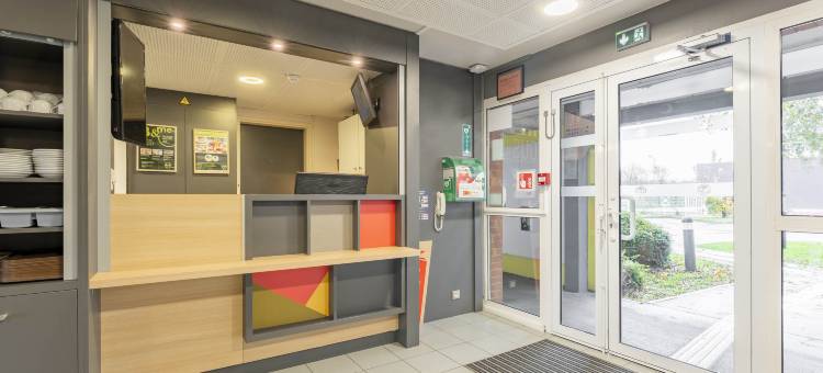 B&B HOTEL 加来科奎尔斯曼什海峡隧道酒店(B&B Hotel Calais Coquelles Tunnel Sous la Manche)图片