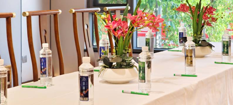 阳朔古榕菲丽利民宿(20元人民币背景兴坪古镇店)图片