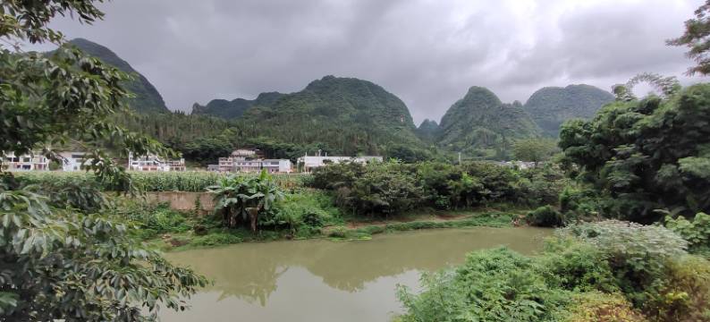 兴义万峰林行者之家图片