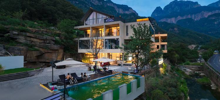 南峦云栖度假民宿(八里沟天界山景区店)图片