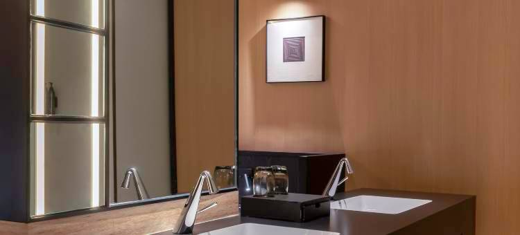 SFEEL设计师酒店(昆明穿金路地铁站店)图片