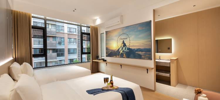 绵阳轻舟智慧酒店(三江医院经开万达广场店)图片