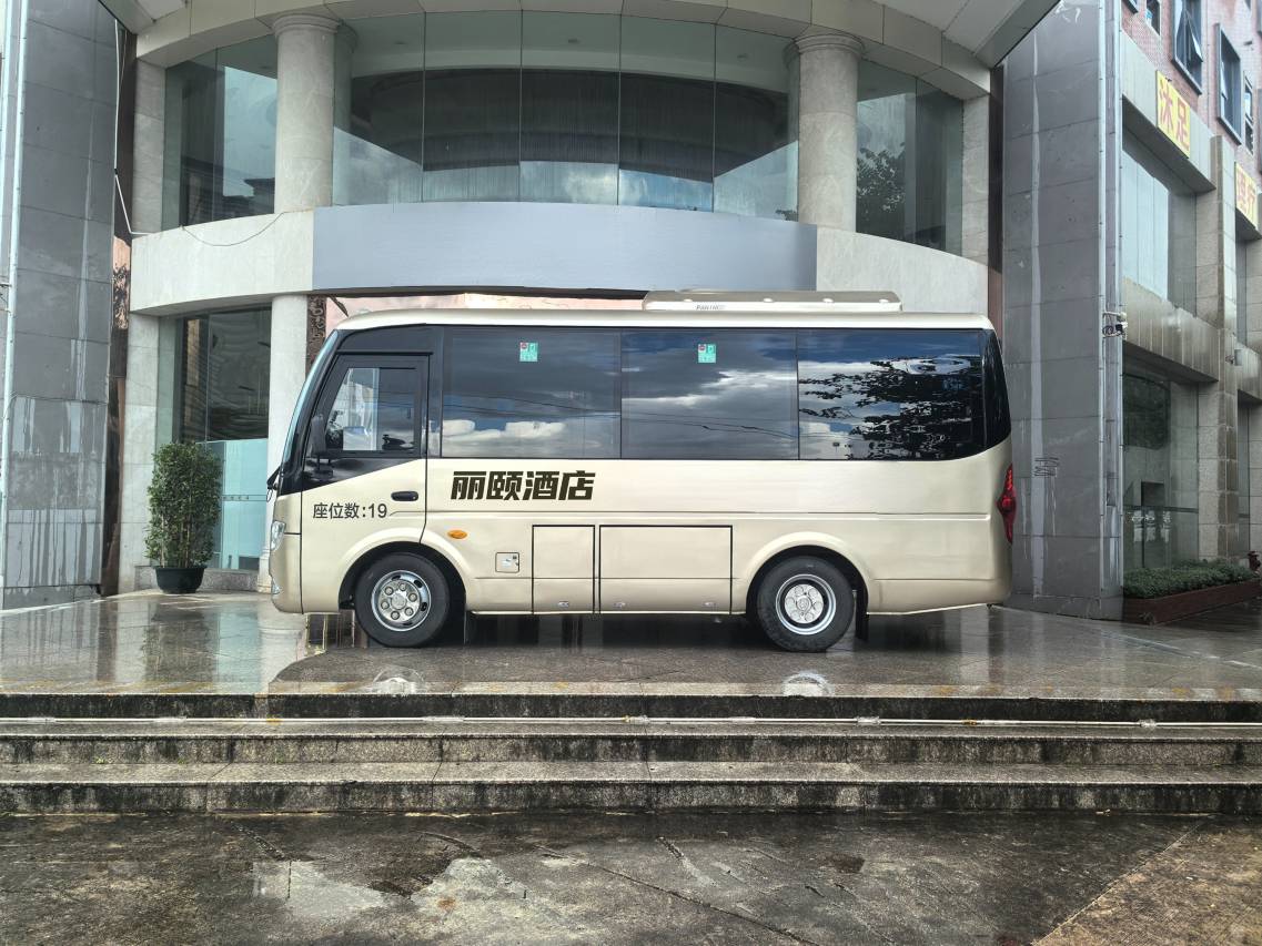 丽颐酒店(南宁吴圩国际机场店)图片