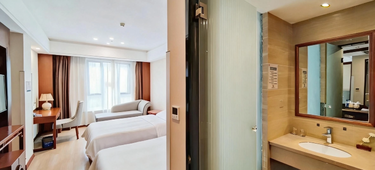 隆驿商务酒店(苍南动车站店)图片