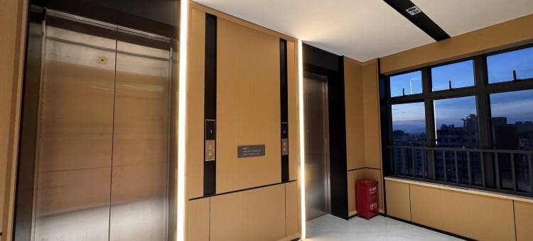 漫野·繁花酒店(潮州财富中心人民广场店)图片