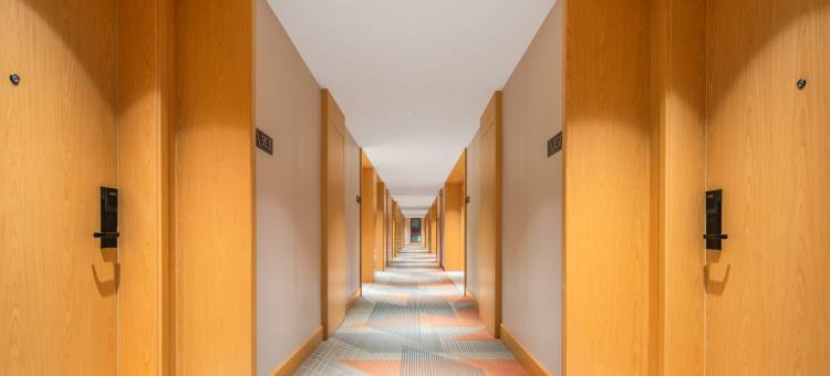 柏曼酒店(葫芦岛飞天广场店)图片