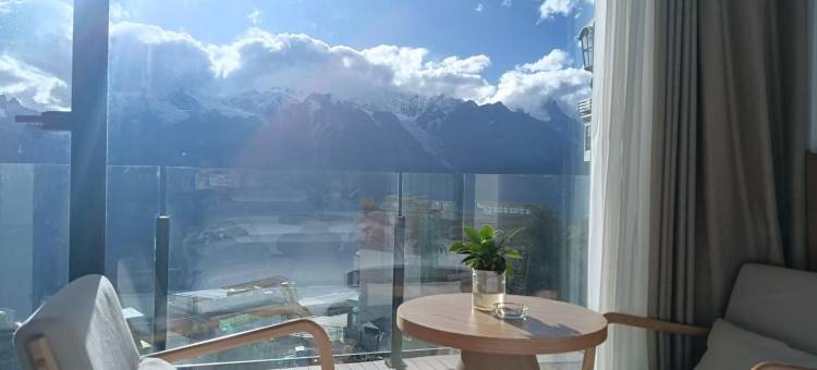 一棵树·雪山景观民宿(德钦飞来寺店)图片