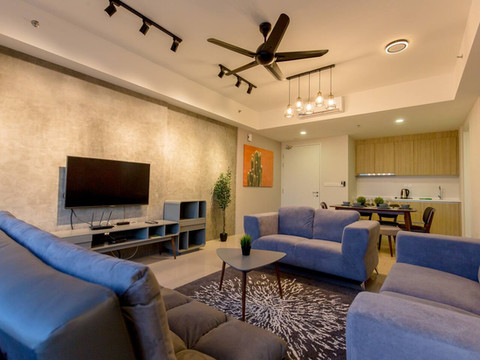 Tropicana 218: 宽敞豪华城市公寓(三房三车位,可容纳11人)