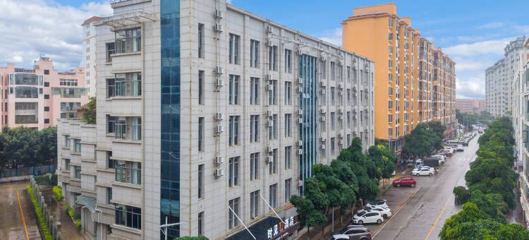 蒙自时见U酒店(市人民医院店)图片