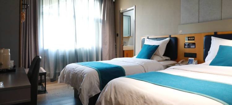 派柏·云酒店(岚县向阳东路店)图片