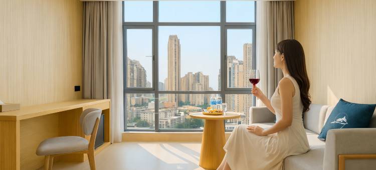 观澜・云境丨180°凌空御景・智能国际大酒店(南昌红谷滩万达广场店)图片